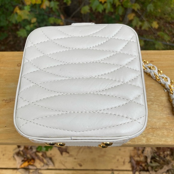 Vintage 80s Giorgio Beverly Hills Quilted Soft Leather Gold Chain Bag Handbag - Picture 6 of 10